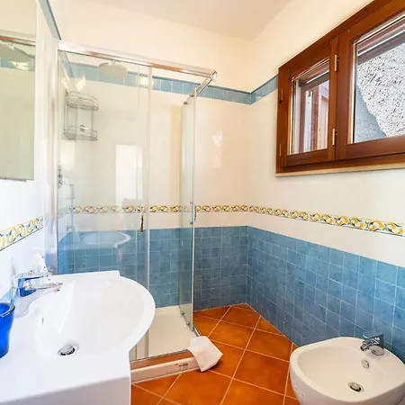 Villa Giulia Premium, 300 Mt To Southsardiniaholidays